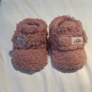 Ugg baby booties size 0/1 in like new condition